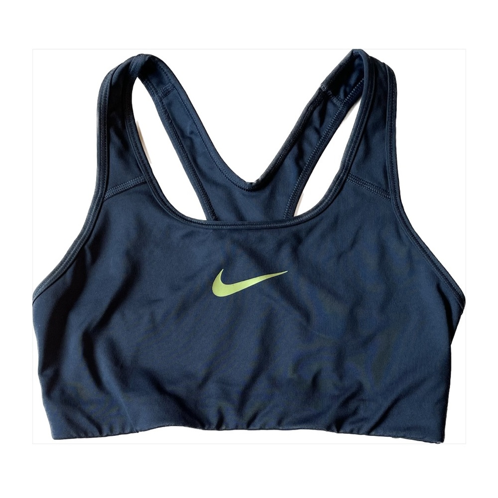 💕 Women’s Nike Dri-Fit workout sports bra in excellent condition